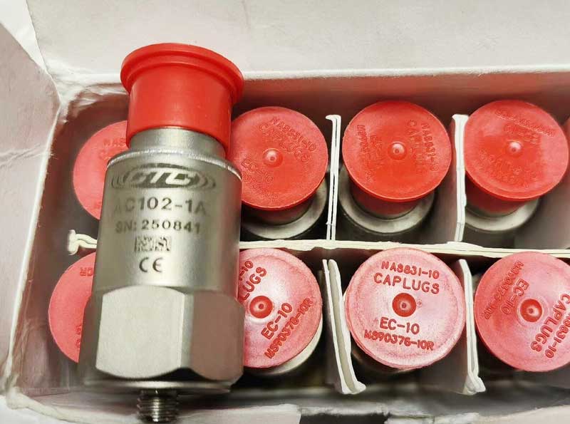 Cảm biến gia tốc 100 mV/g kích thước chuẩn CTC AC102-1A